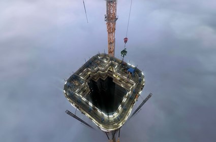 The cable tower in Karlskrona stretches 200 meters into the air and is the tallest structure cast using sliding mold technology in Sweden.